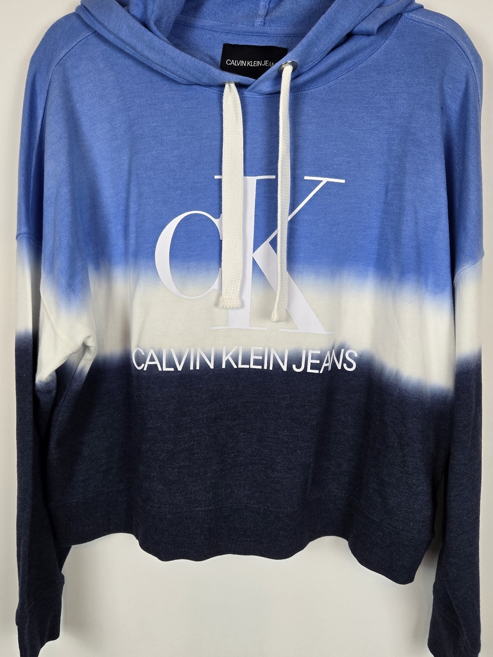NWT Calvin Klein Jeans Blue Ombre Tie Dye Logo Hoodie Sweater